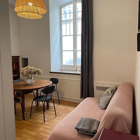 Grand Studio Style Bordelais Dans Le Triangle D'Or Бордо Екстериор снимка